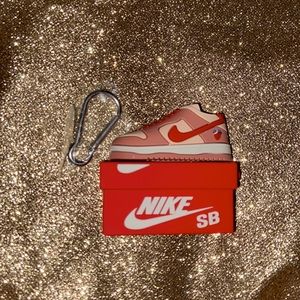 Nike SB Airpod Pros Case